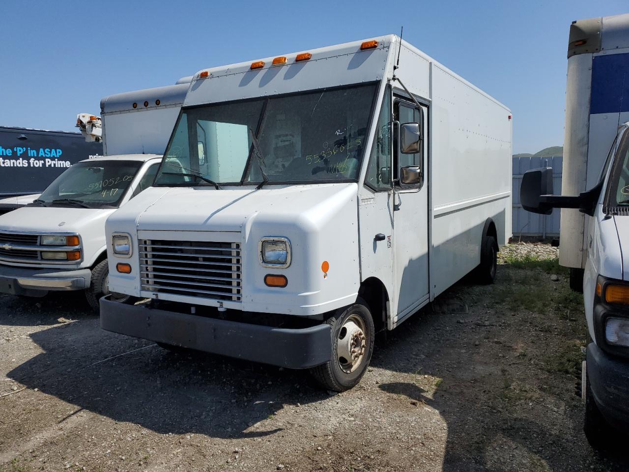 2006 Ford Econoline E350 Super Duty Stripped Chassis for Sale in Martinez, CA - Minor Dent/Scratches