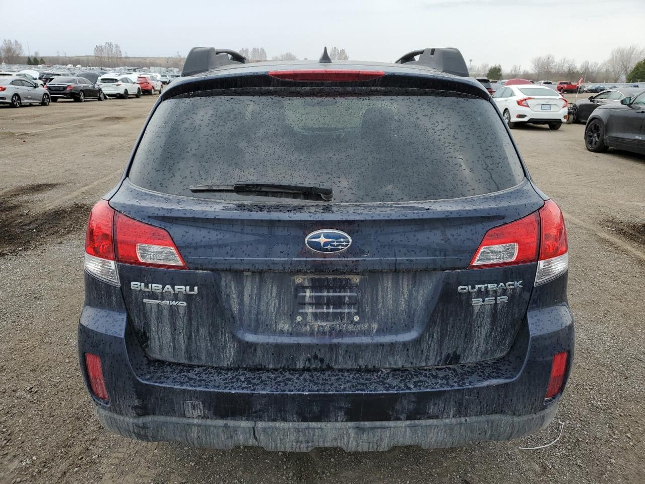 2014 Subaru Outback 3.6R Limited VIN: 4S4BRJMC1E2276235 Lot: 54819655