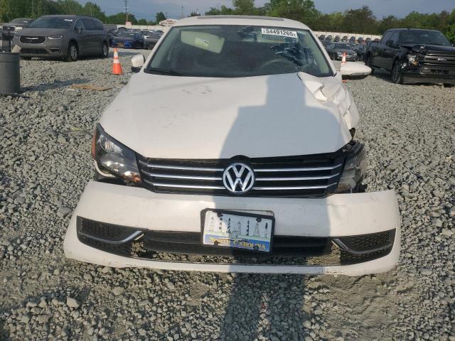  VOLKSWAGEN PASSAT 2012 Biały