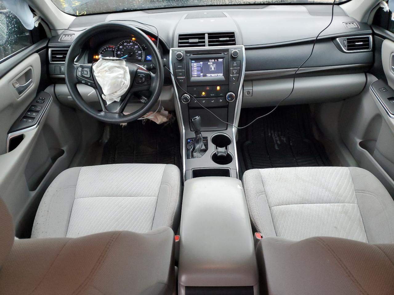 2015 Toyota Camry - Image 8