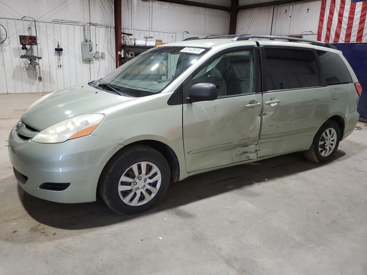 2006 Toyota Sienna Ce იყიდება Billings-ში, MT - All Over