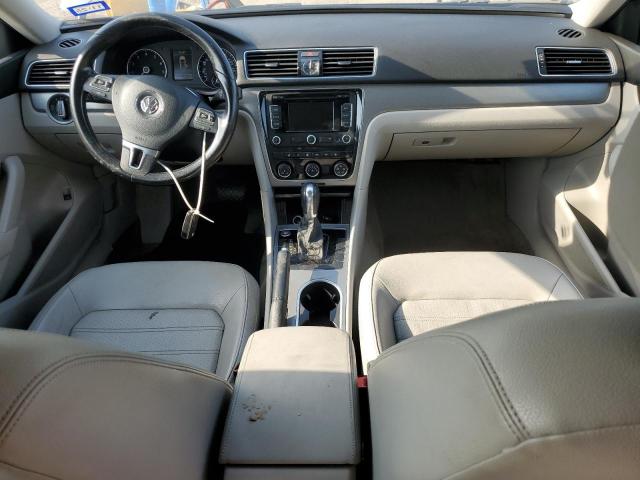  VOLKSWAGEN PASSAT 2015 Серый