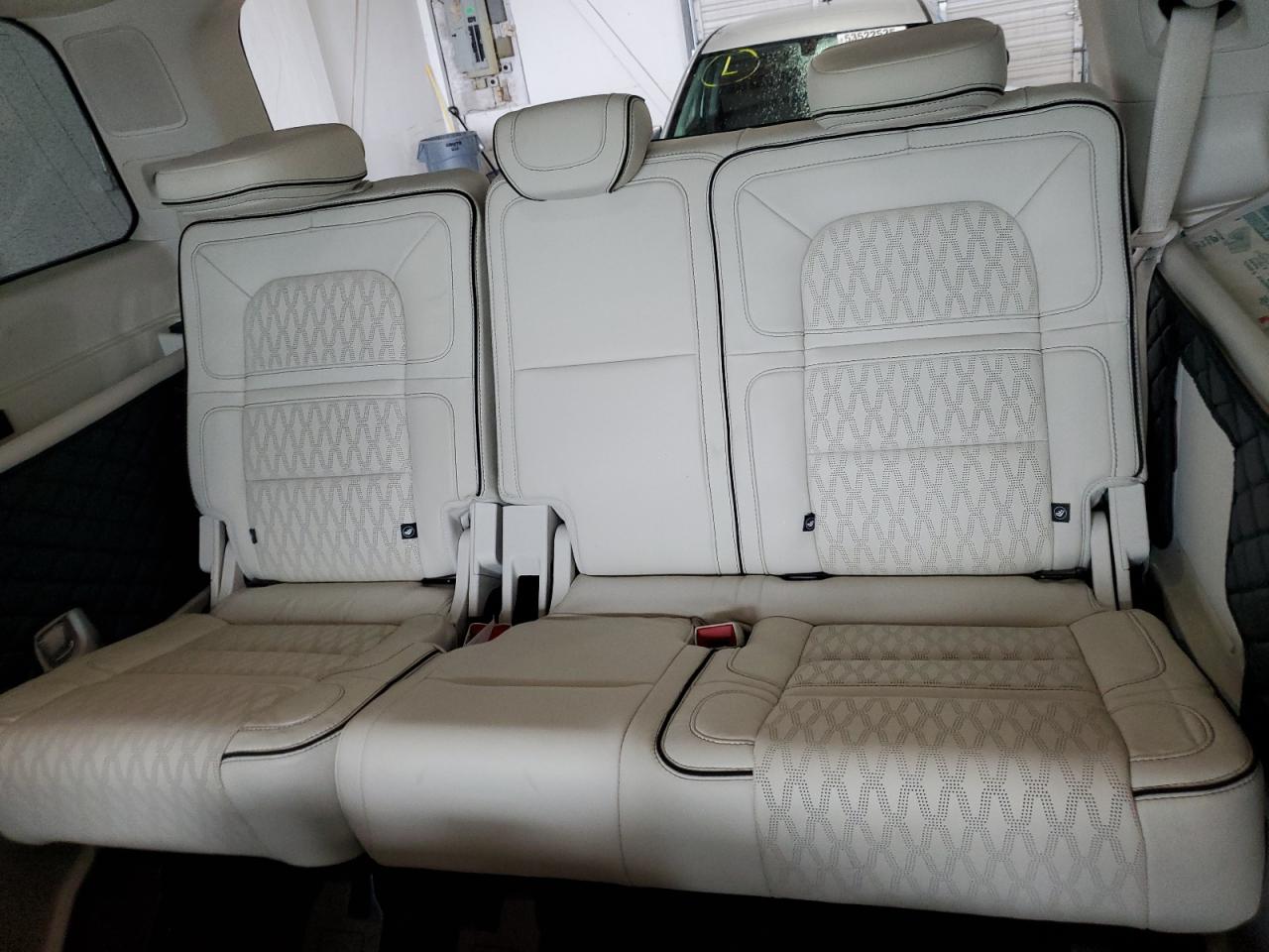 2019 Lincoln Navigator Black Label VIN: 5LMJJ2TT2KEL10927 Lot: 53637425