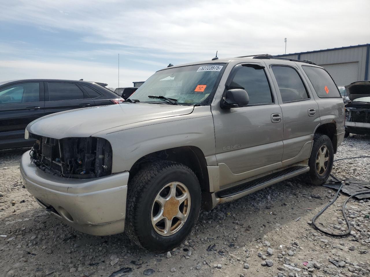 2003 Gmc Yukon Denali იყიდება Wayland-ში, MI - Front End