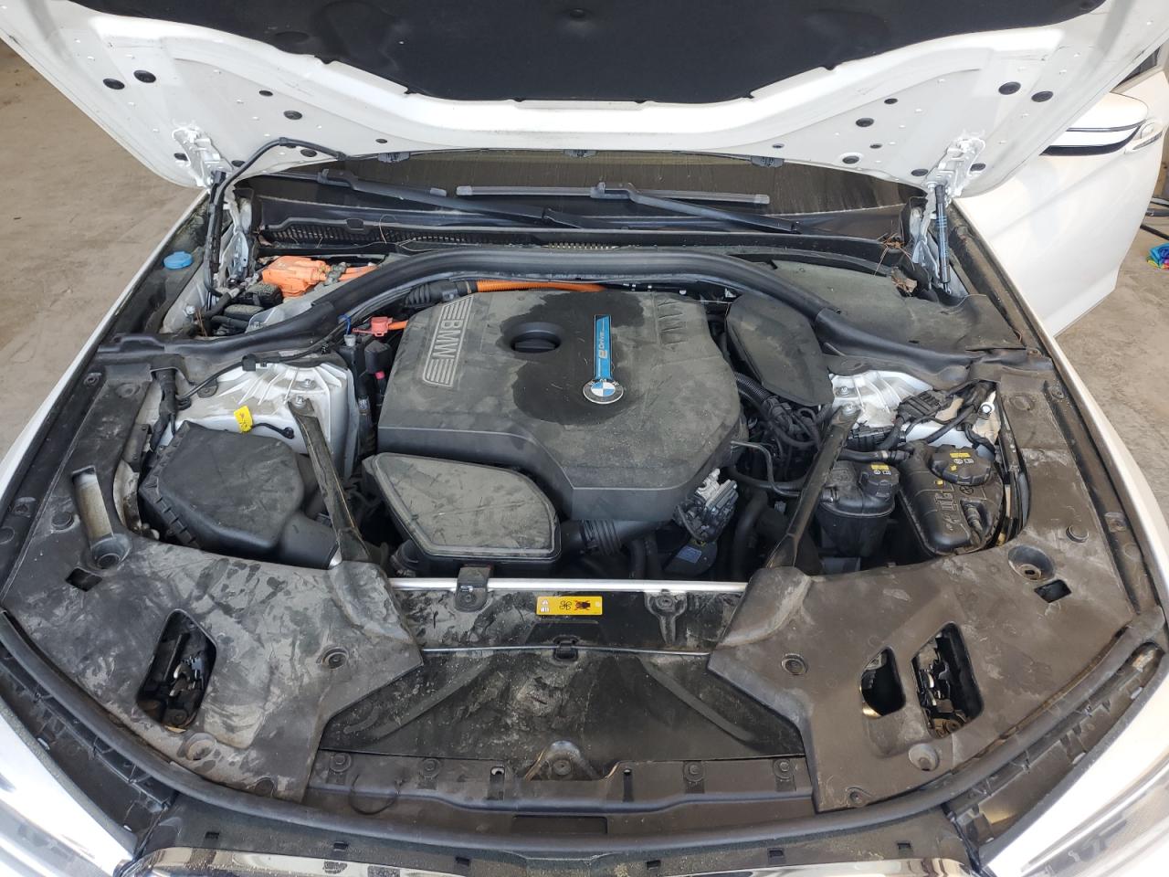 WBAJA9C53JG623065 2018 BMW 530E