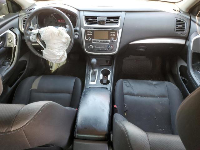  NISSAN ALTIMA 2017 Czerwony