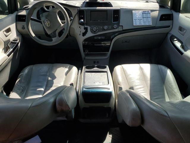 2011 TOYOTA SIENNA LE