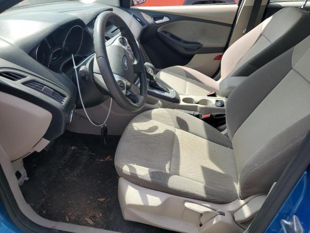 Hatchbacks FORD FOCUS 2014 Granatowy