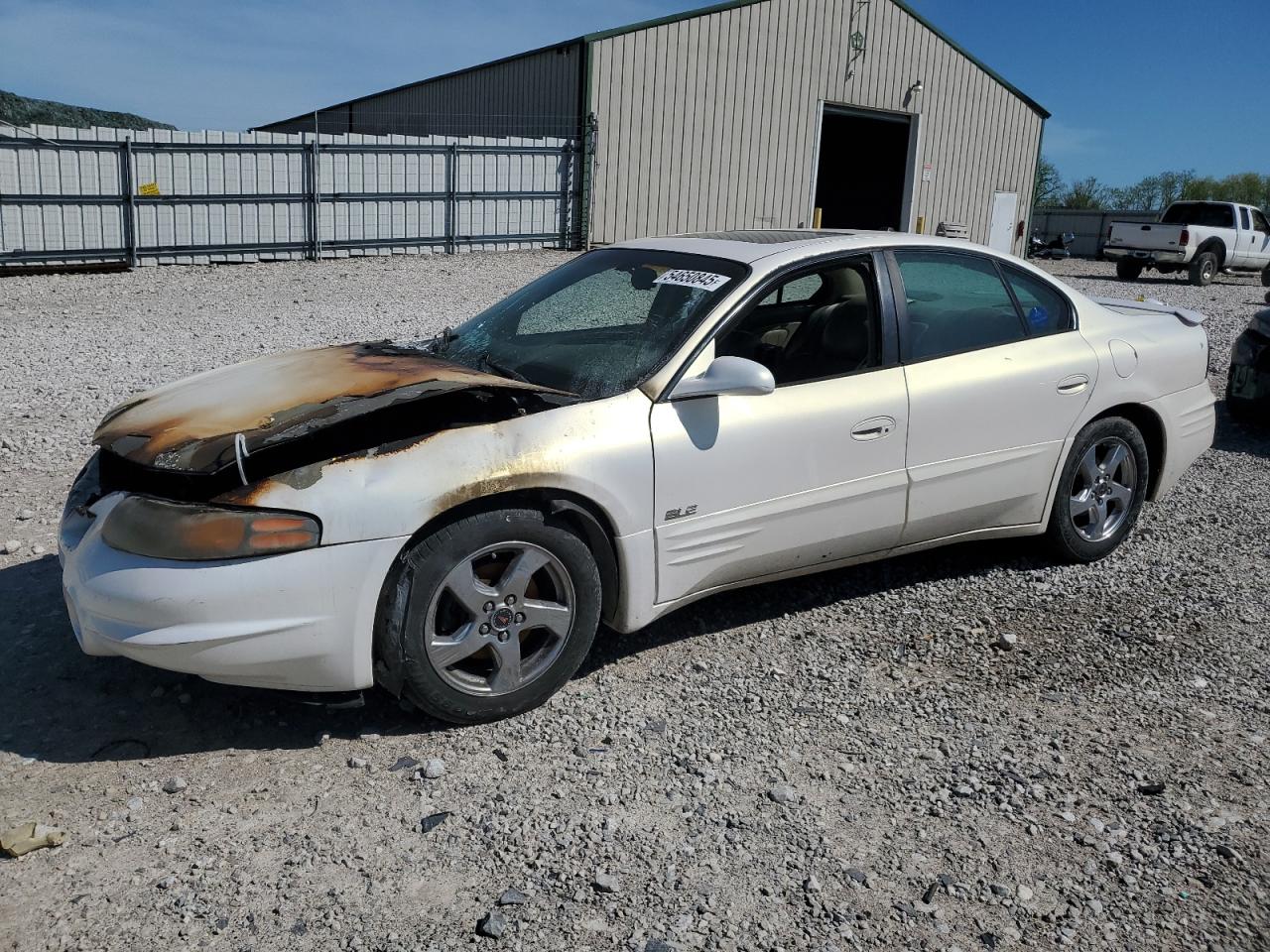 2004 Pontiac Bonneville Sle for Sale in Lawrenceburg, KY - Burn