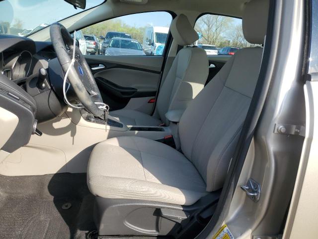  FORD FOCUS 2017 Gold