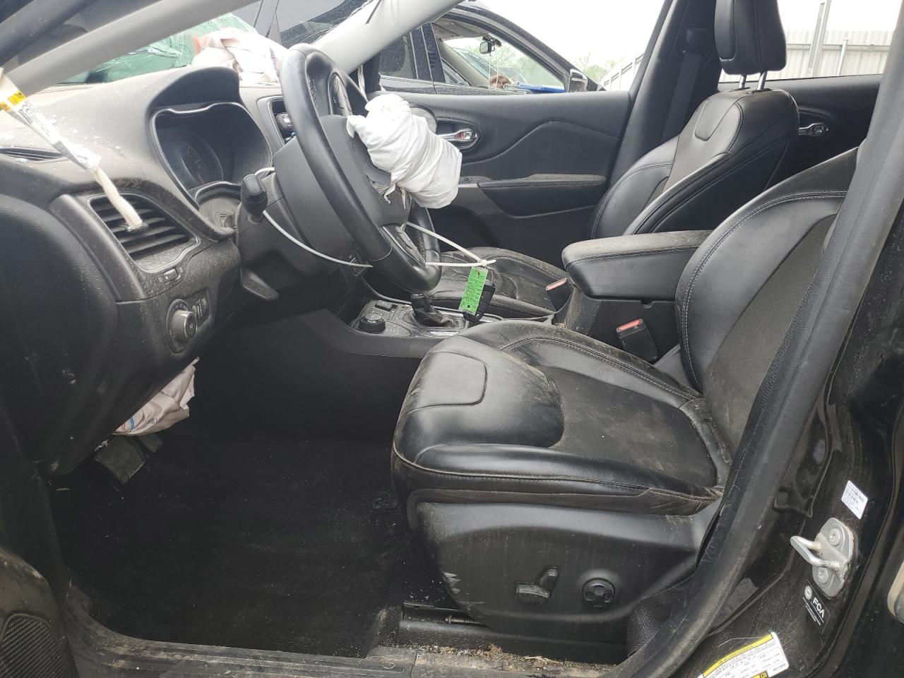 2021 Jeep Cherokee at KS - Kansas City, Copart lot 53399475