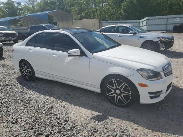Седани MERCEDES-BENZ C-CLASS 2013 Білий
