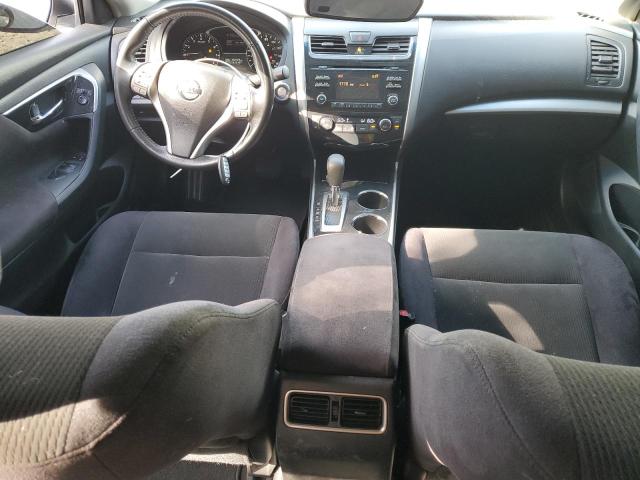 Sedans NISSAN ALTIMA 2013 Biały