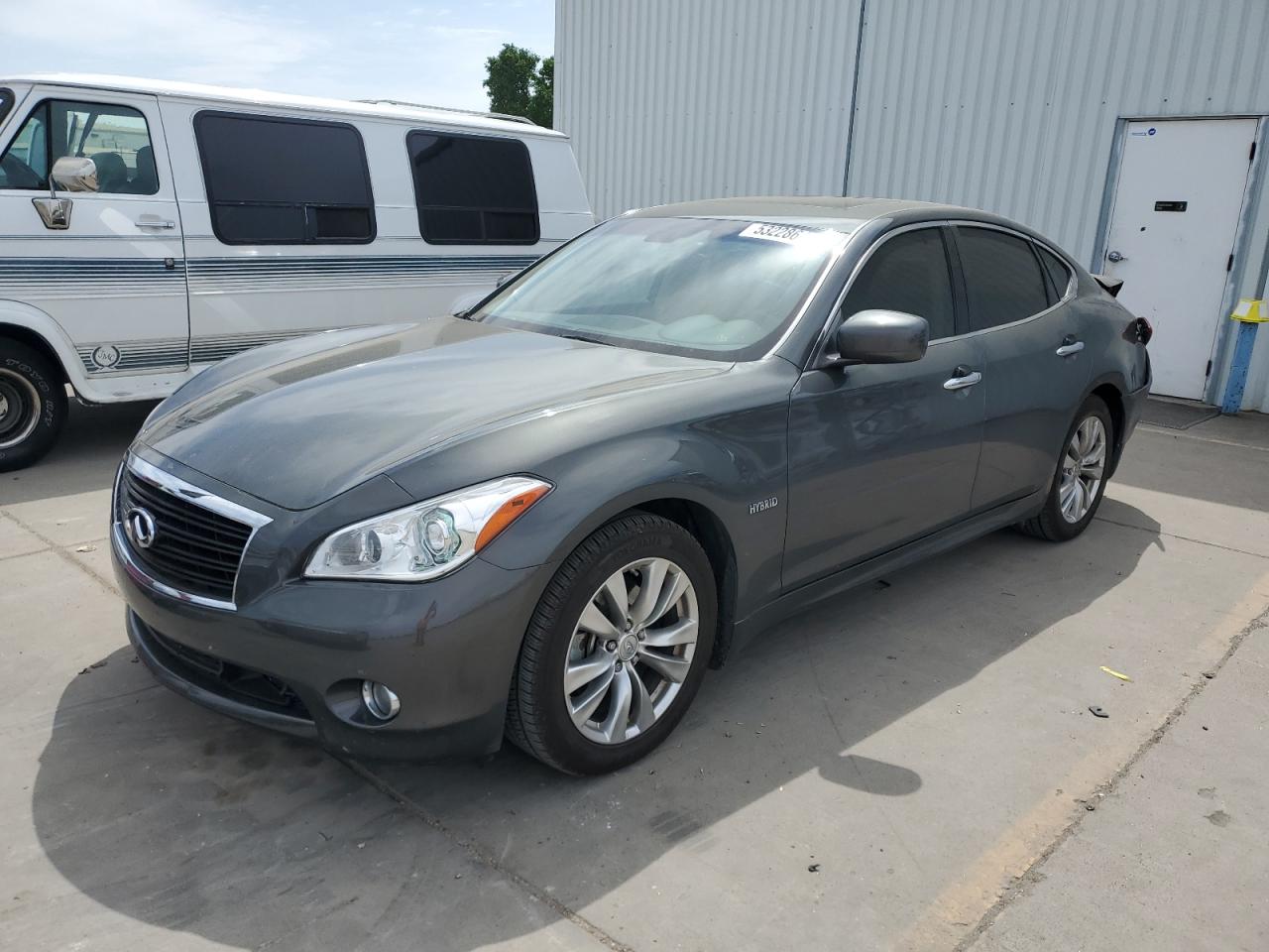 2013 Infiniti M35H for Sale in Sacramento, CA - Rear End