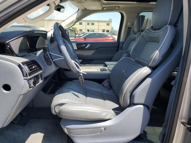 LINCOLN NAVIGATOR 2020 Srebrny