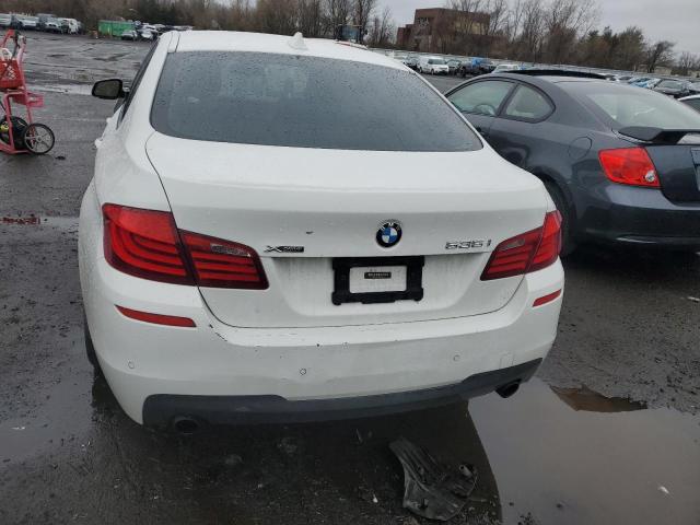  BMW 5 SERIES 2013 Biały