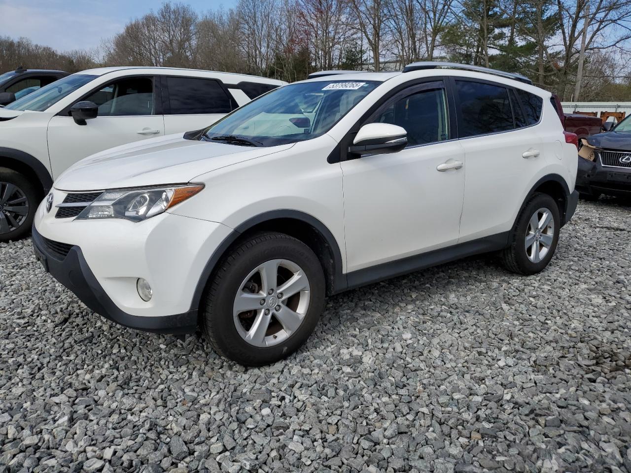 2014 Toyota Rav4 Xle للبيع في North Billerica، MA - Side