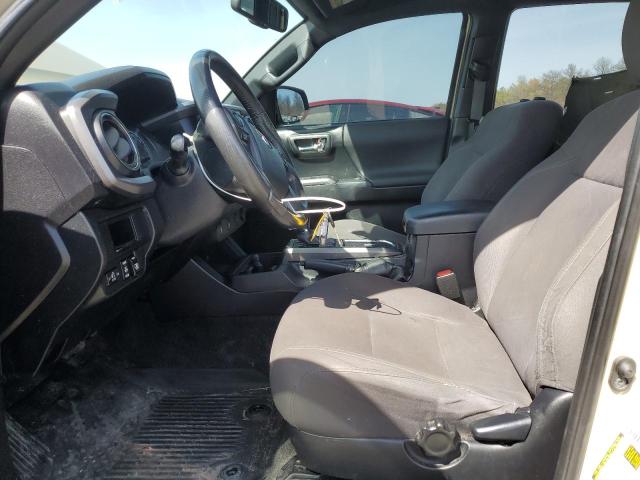 Pickups TOYOTA TACOMA 2017 tan