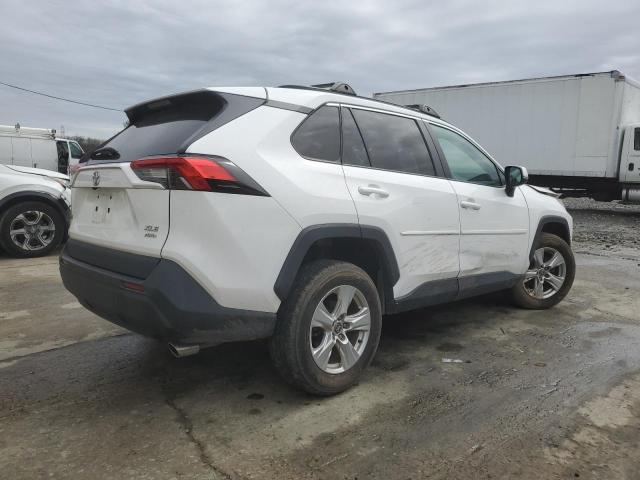  TOYOTA RAV4 2021 Biały