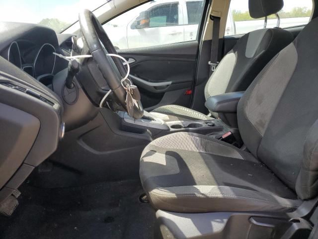Sedans FORD FOCUS 2012 Gray