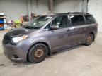 2013 TOYOTA SIENNA  à vendre chez Copart ON - COOKSTOWN