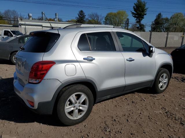 CHEVROLET TRAX 2019 Srebrny