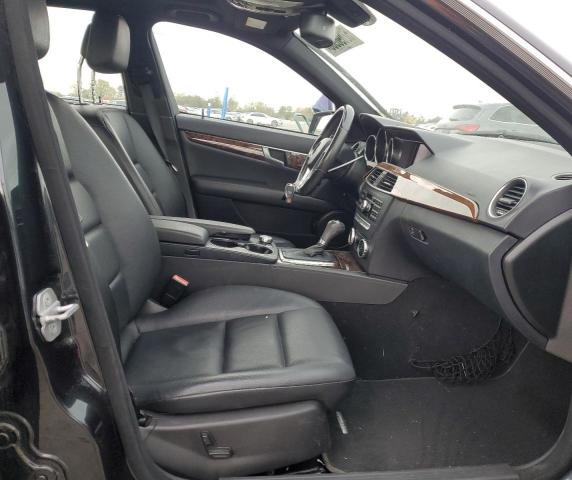 Седани MERCEDES-BENZ C-CLASS 2012 Чорний