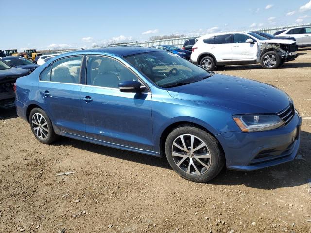 VOLKSWAGEN JETTA 2017 Синий