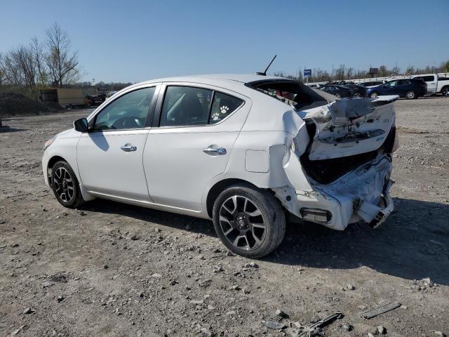 Sedans NISSAN VERSA 2015 Biały