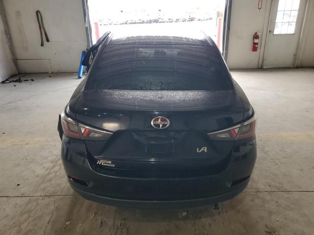Sedans TOYOTA SCION 2016 Czarny