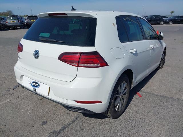 2019 VOLKSWAGEN GOLF S TSI