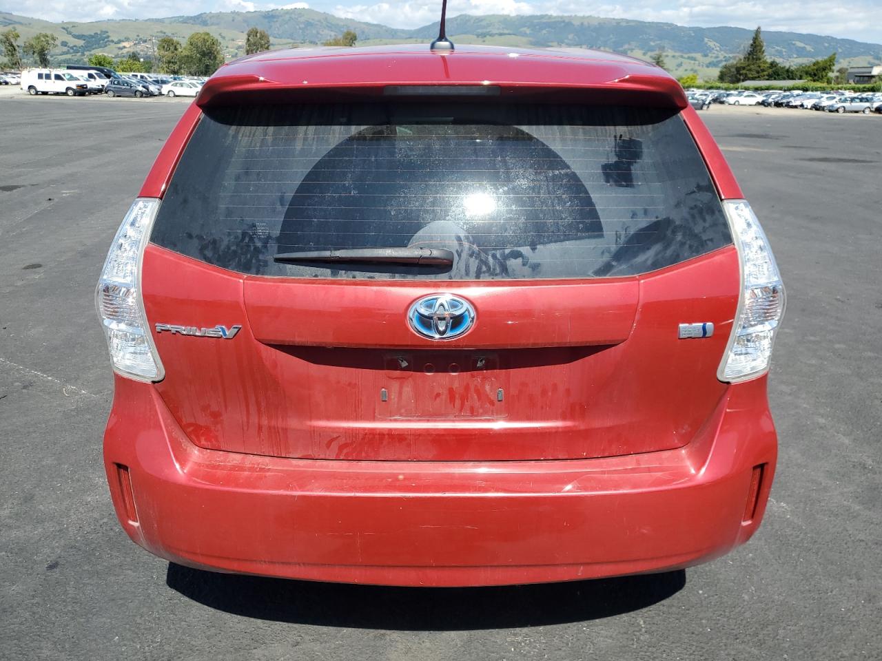 JTDZN3EUXD3218635 2013 Toyota Prius V