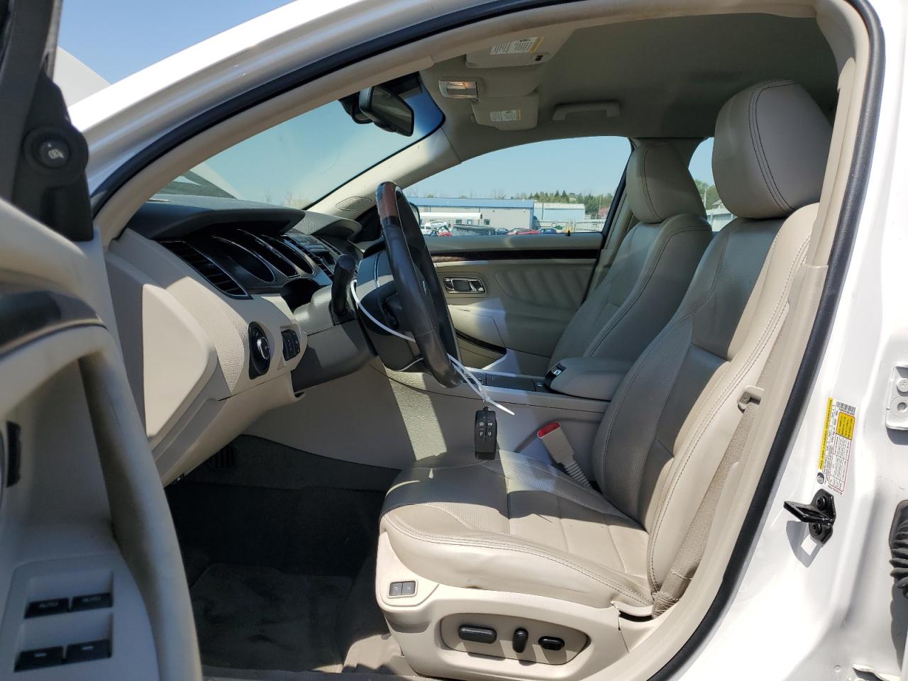 2011 Ford Taurus Limited VIN: 1FAHP2FW7BG146997 Lot: 54203745