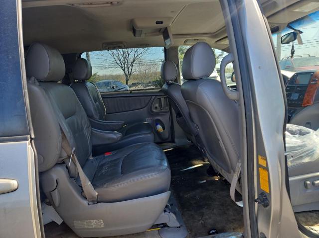 2007 TOYOTA SIENNA XLE