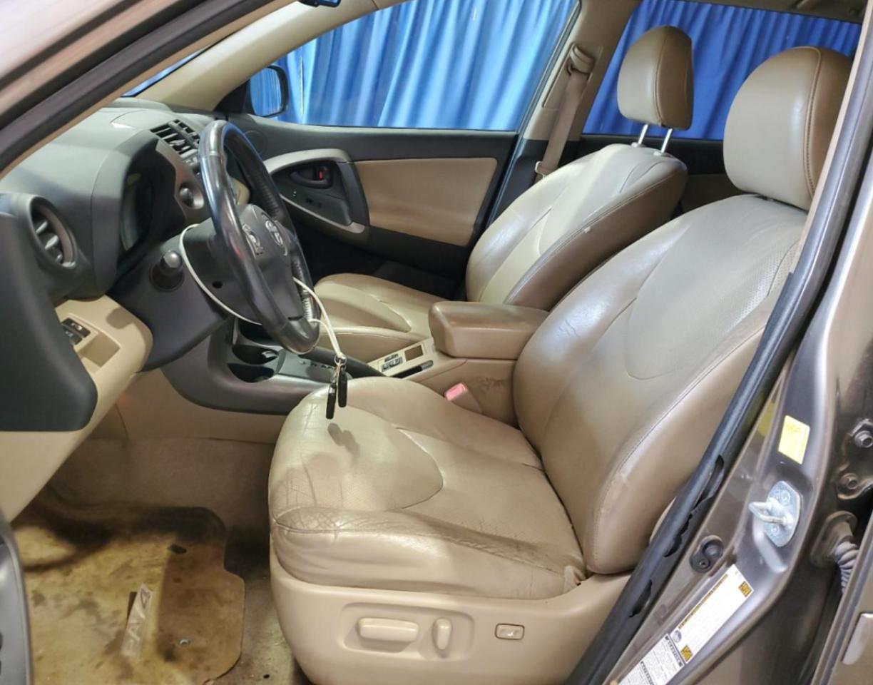 JTMDK4DV4AD017144 2010 Toyota Rav4 Limited