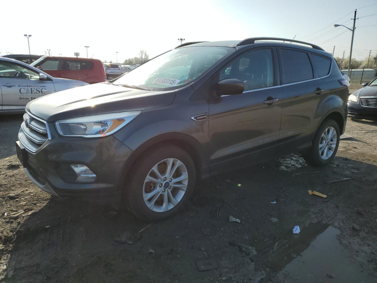 2018 Ford Escape Se for Sale in Indianapolis, IN - Minor Dent/Scratches