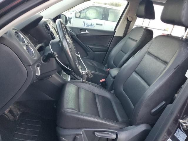  VOLKSWAGEN TIGUAN 2016 Granatowy
