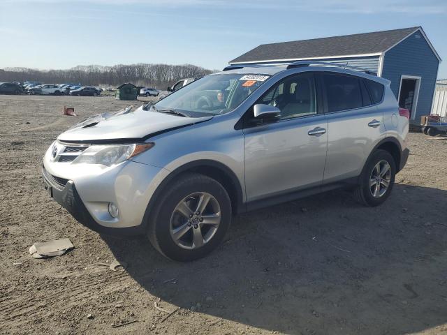 TOYOTA RAV4 2015 Srebrny