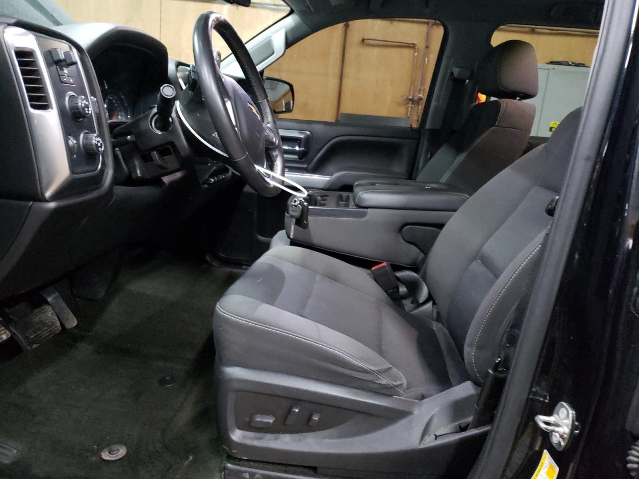 2018 Chevrolet Silverado K1500 Lt VIN: 1GCUKREC7JF120587 Lot: 54009835