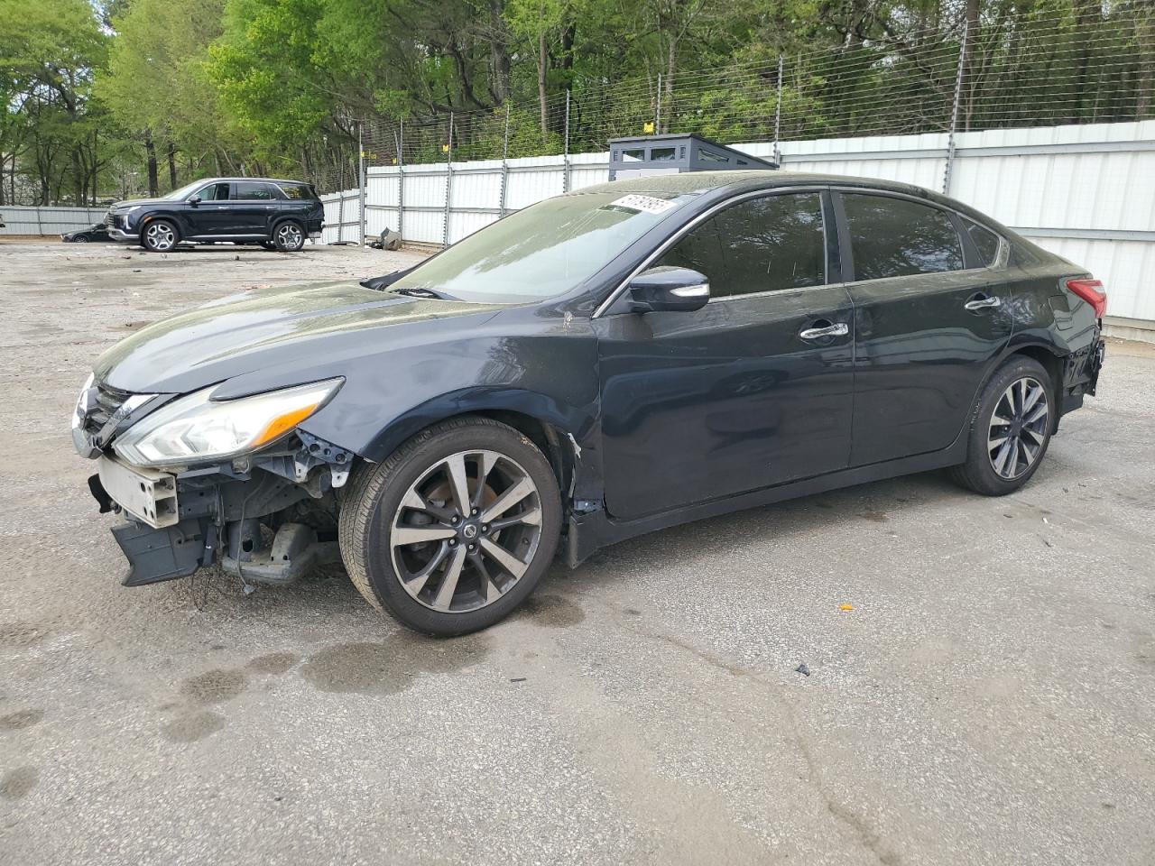 2016 Nissan Altima 2.5 zu verkaufen in Austell, GA - Front End
