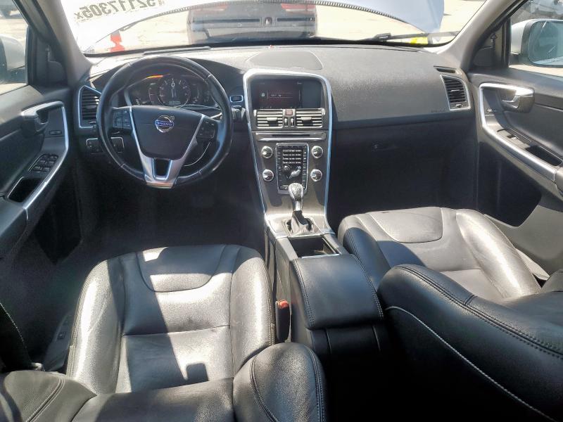 Parquets VOLVO XC60 2015 Srebrny