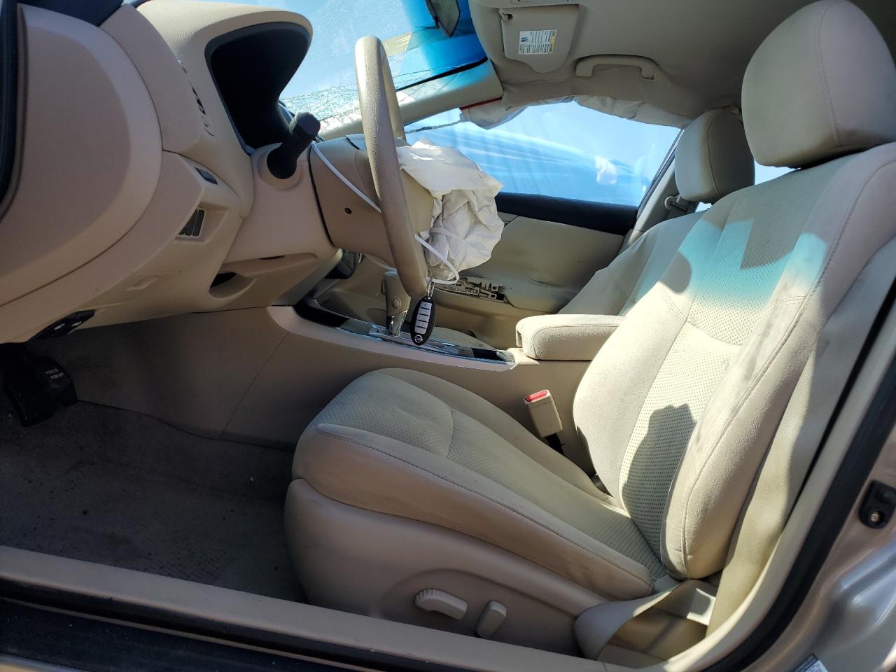 1N4AL3APXEC178700 2014 Nissan Altima 2.5