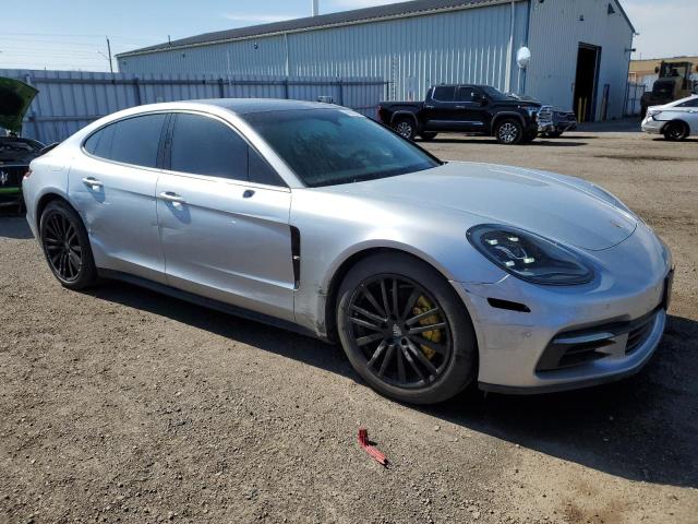 2018 PORSCHE PANAMERA 4