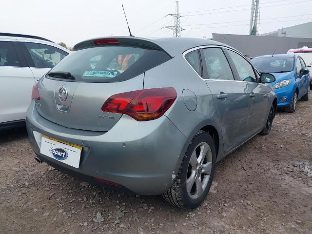 2011 VAUXHALL ASTRA SRI