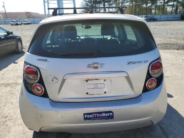 Hatchbacks CHEVROLET SONIC 2014 Srebrny