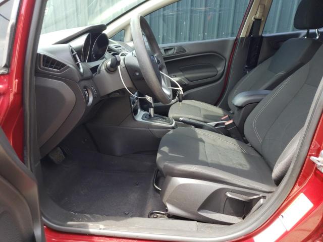 Sedans FORD FIESTA 2017 Red