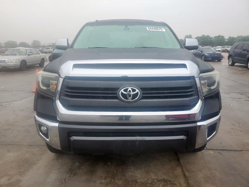 Пікапи TOYOTA TUNDRA 2015 Чорний