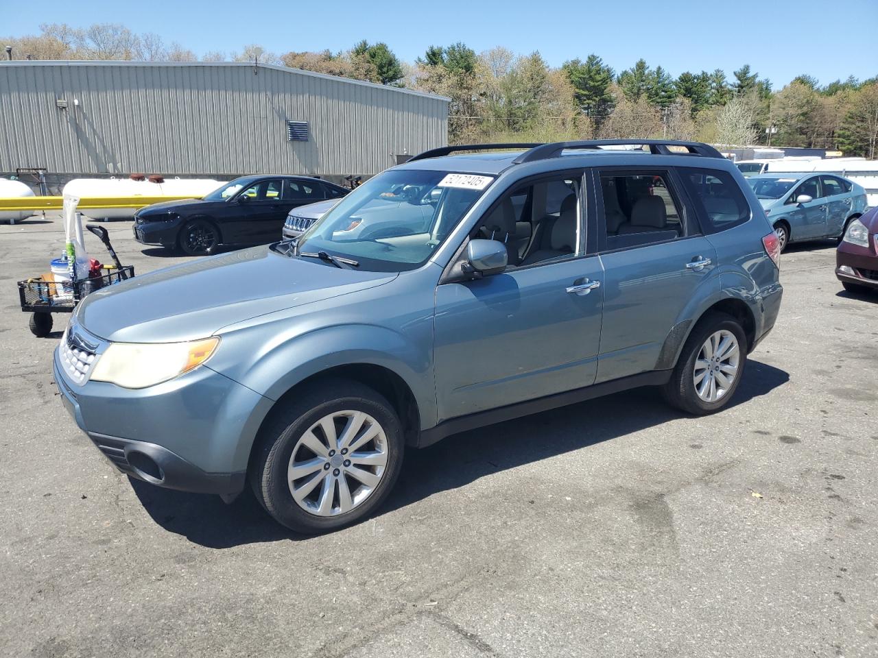2011 Subaru Forester Limited იყიდება Exeter-ში, RI - Mechanical