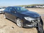 2015 Chrysler 200 Limited zu verkaufen in Kansas City, KS - Front End