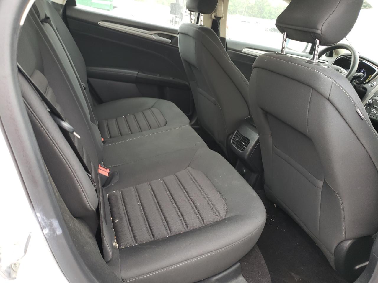 2019 Ford Fusion Se VIN: 3FA6P0LU9KR124829 Lot: 54141285